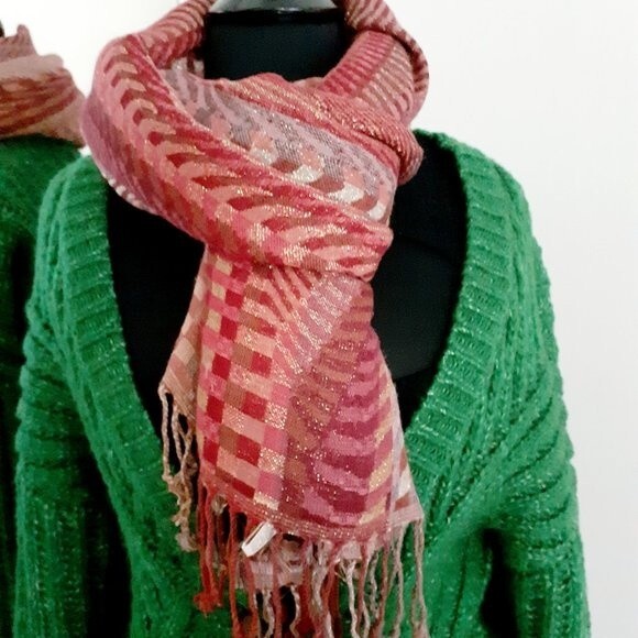 Collection Eighteen Maroon Rayon Metallic Rectangle Fringe  Scarf 80x21.5" - Picture 3 of 8